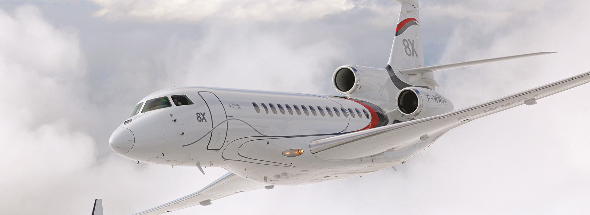 Dassault Falcon Jet Banner Image